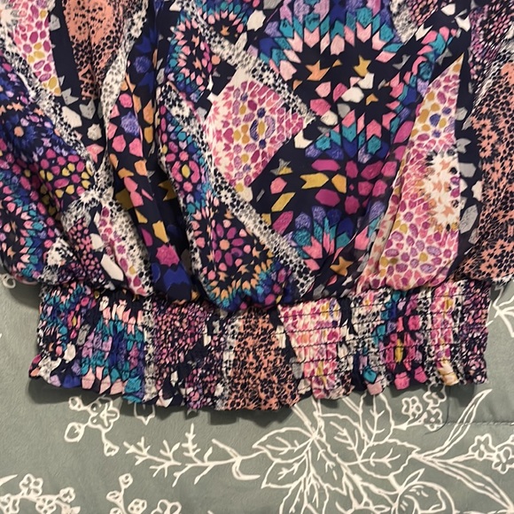 Love, fire crop top! - Picture 2 of 5